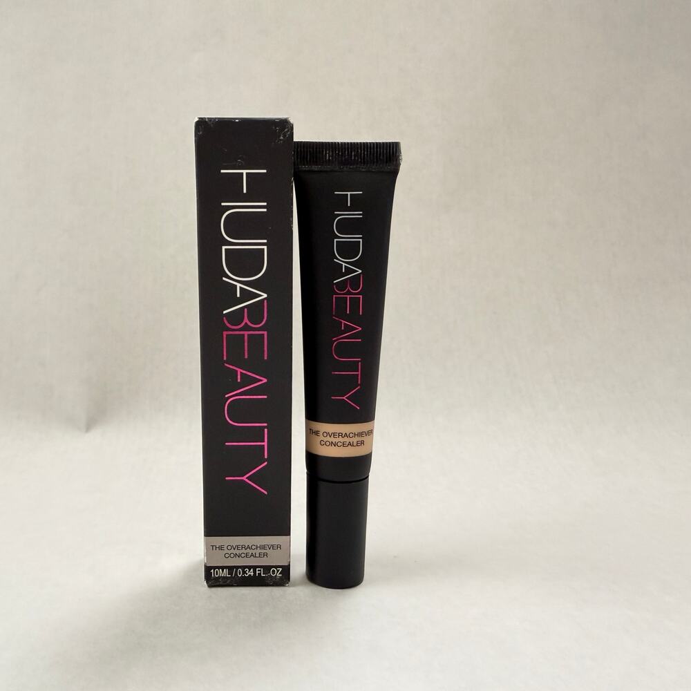 Huda Beauty The Overachiever Concealer Cotton Candy